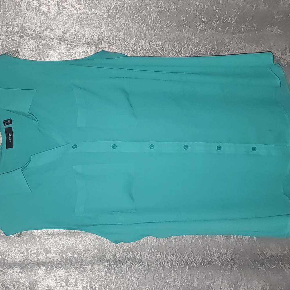 Apt. 9 Teal Sleeveless Blouse